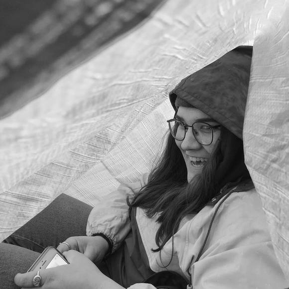 Meet your Posher, Kelly - Picture 1 of 1